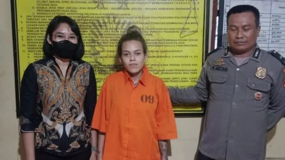 Brasileira detida na Indonésia com cocaína — Foto: Arquivo de Relações Públicas da Polícia de Bali