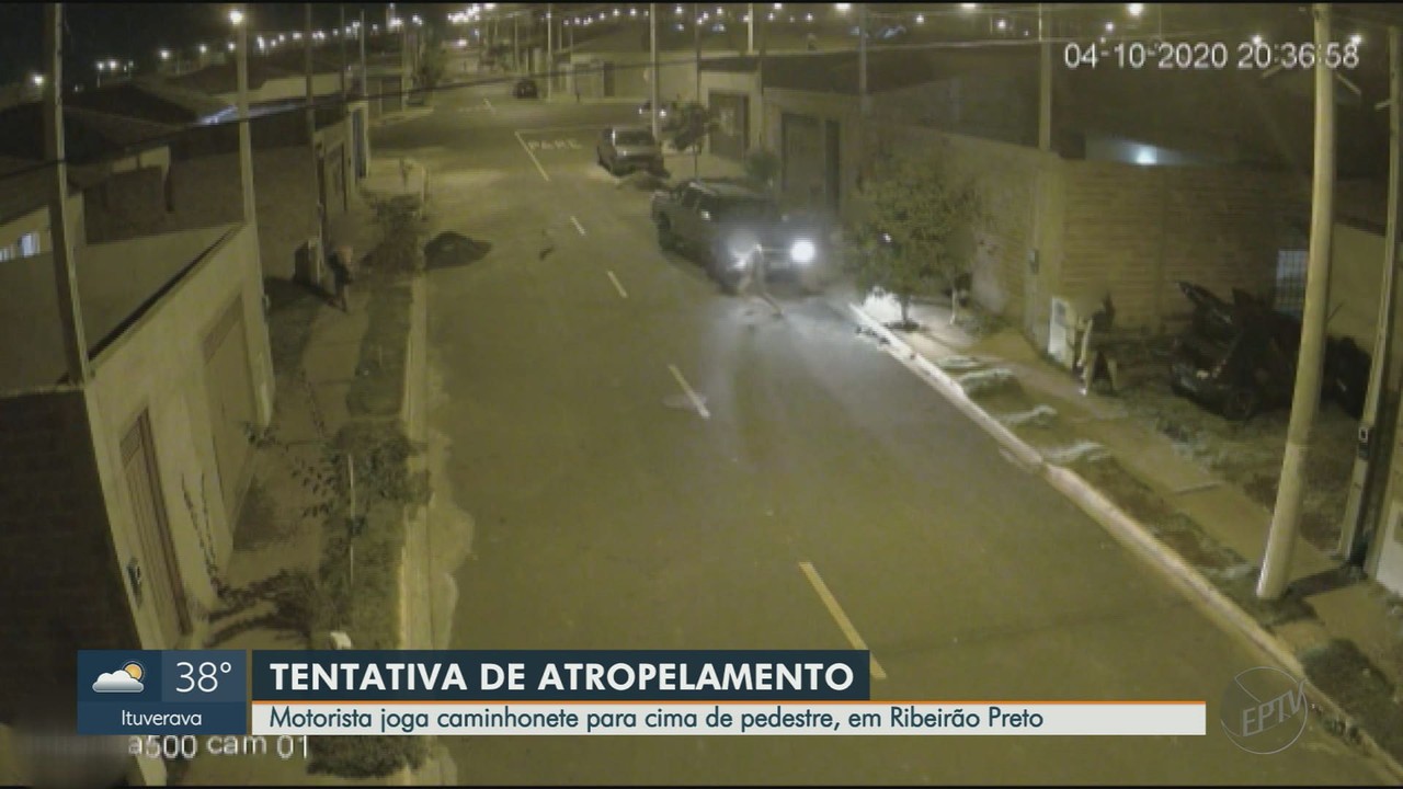 Motorista quase atropela pedestre com caminhonete em Ribeirão Preto, SP