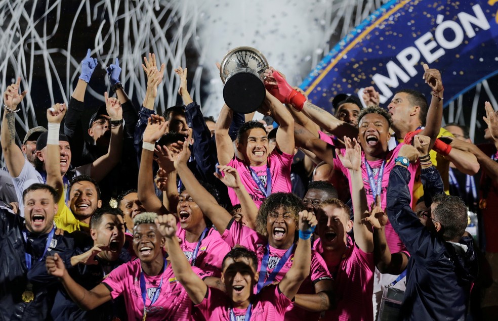 Independiente del Valle comemora o título da Copa Sul-Americana — Foto: REUTERS/Jorge Adorno