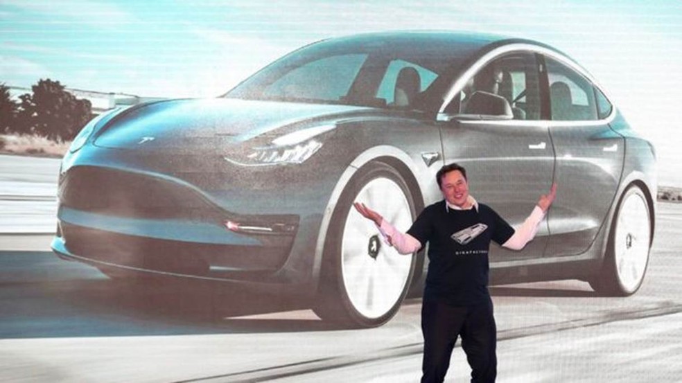 A Tesla de Elon Musk realmente vai mais de 170 bilhões de dólares? — Foto: Getty Images/BBC