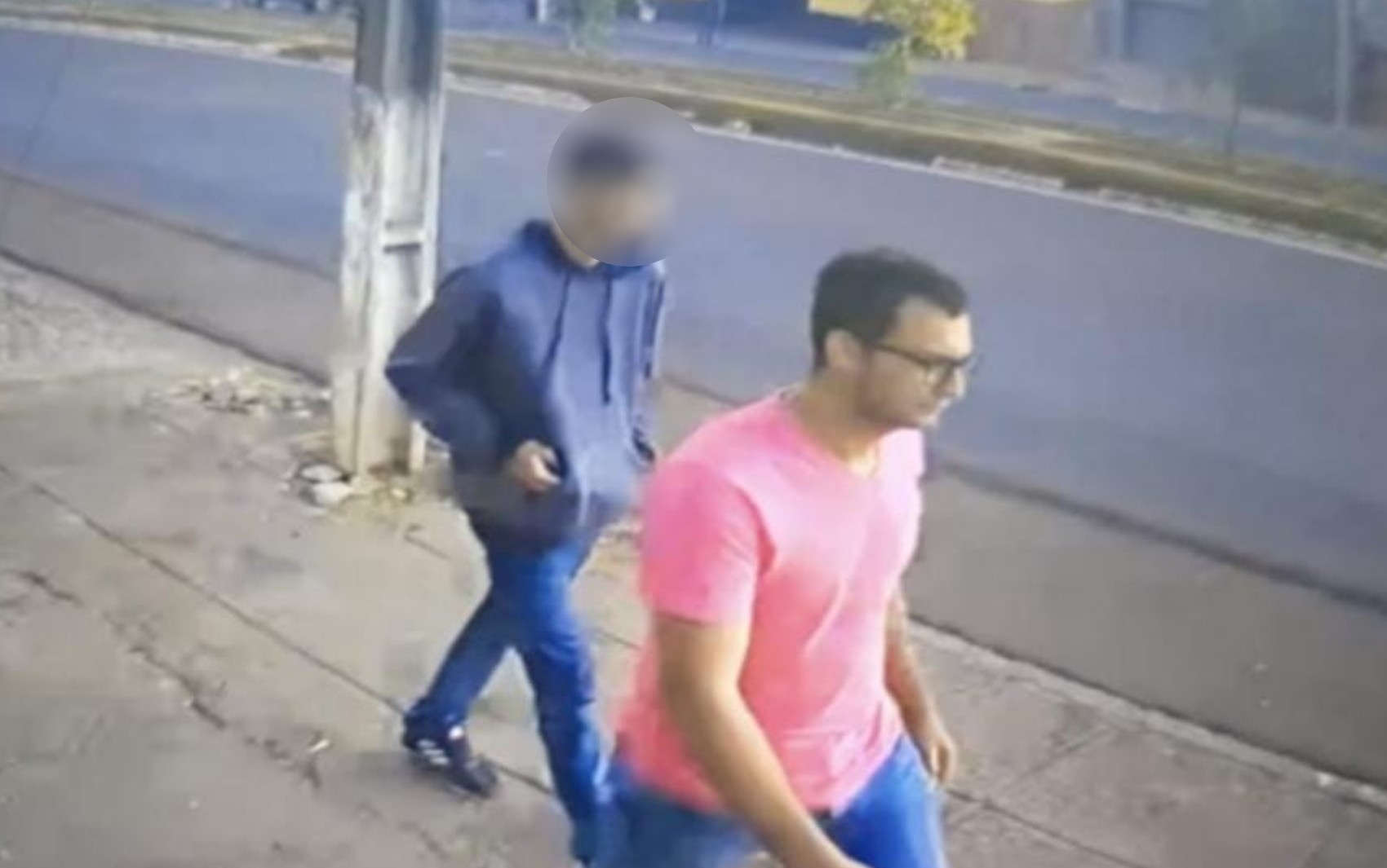 Mãe descobre que filho roubou agência dos Correios e o obriga a se entregar à polícia