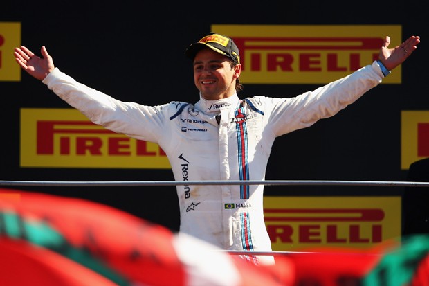Felipe Massa comemora o terceiro lugar no GP da Itália, último pódio do piloto no ano (Foto: Getty Images)