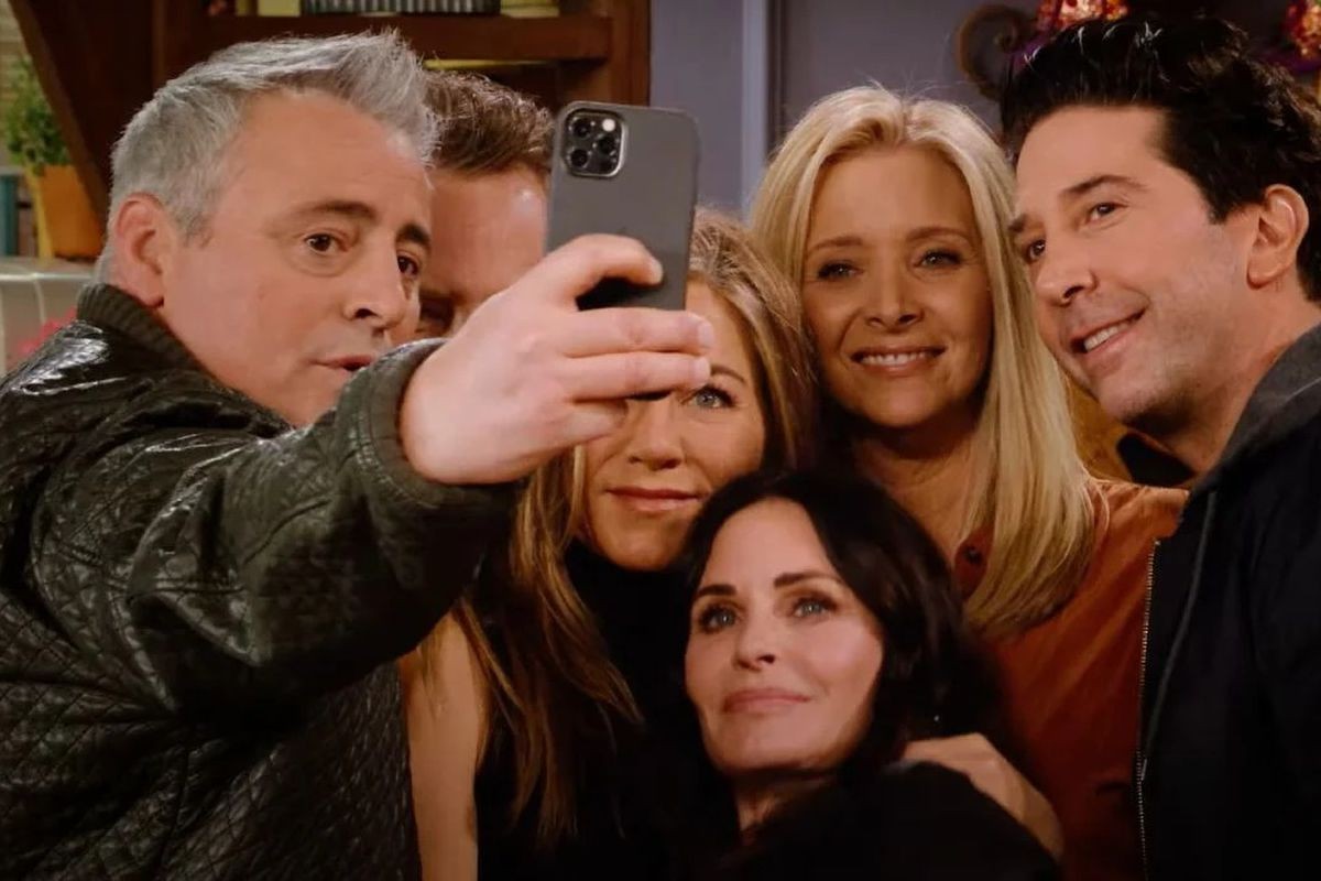 'Friends Reunion' e a mania de Hollywood de retornar ao passado GQ
