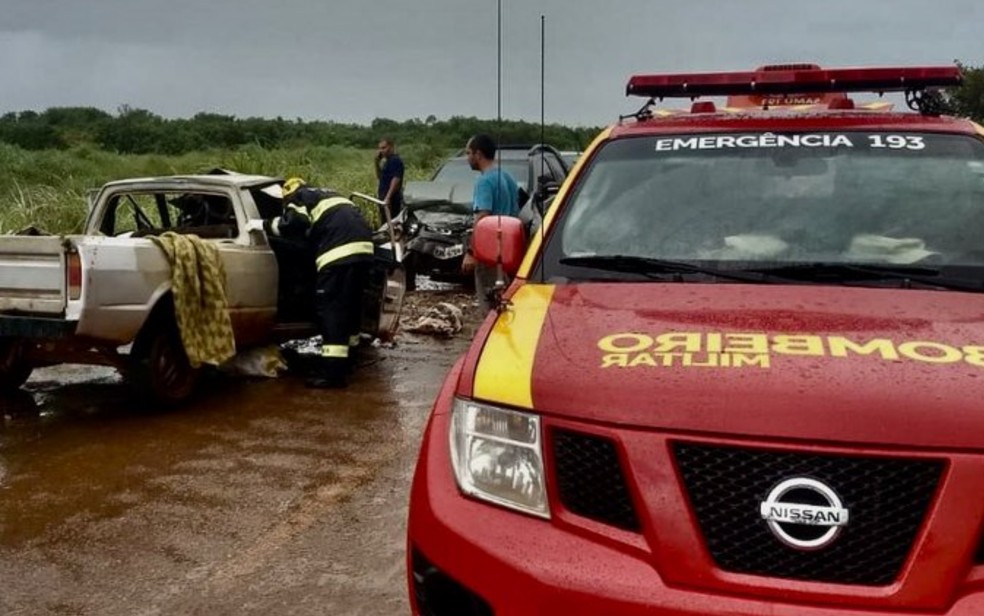 Acidente deixa um morto e quatro