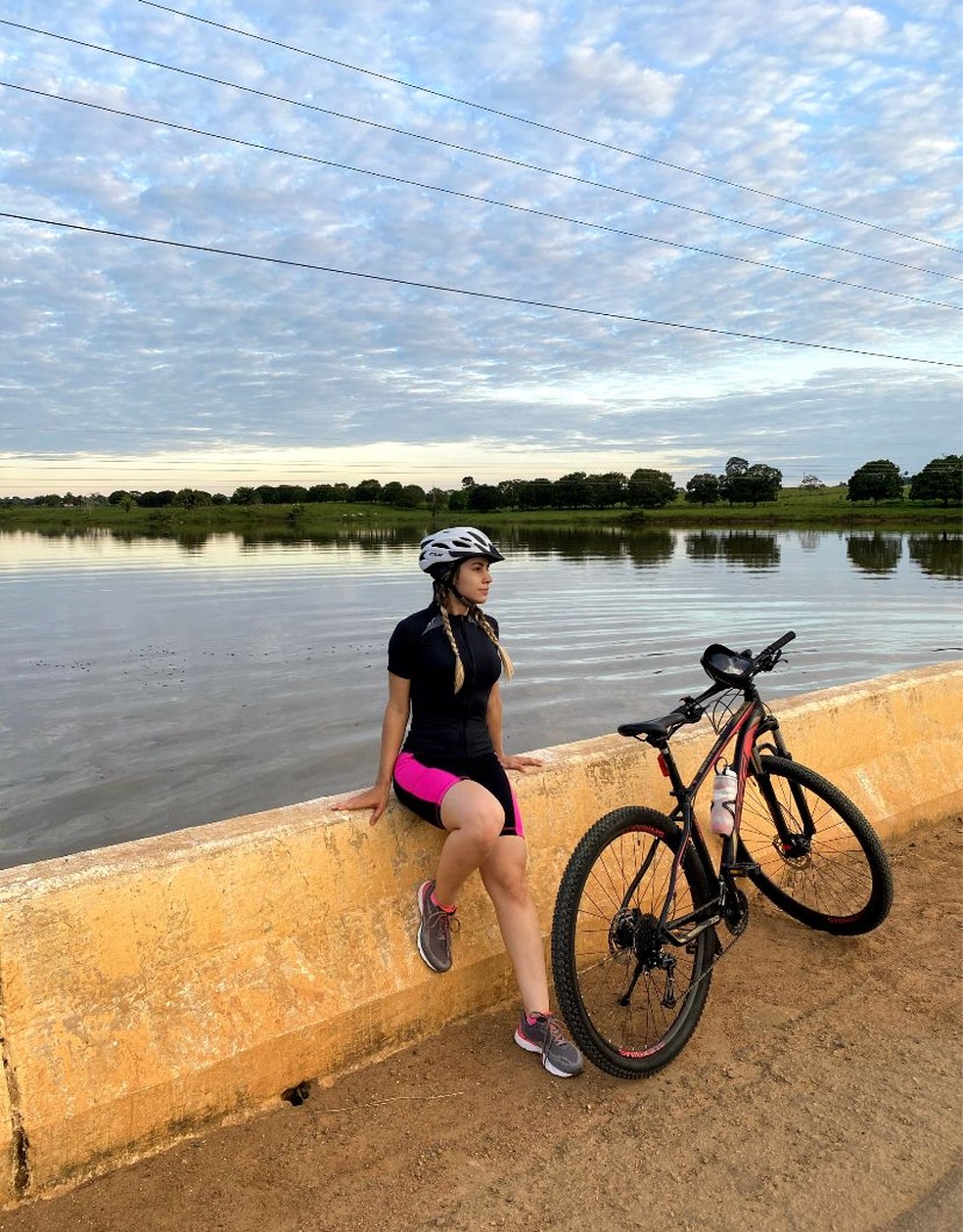 Empresária que teve o corpo apalpado por maníaco diz que ele ele ainda não parou de importunar mulheres em Ariquemes, Rondônia — Foto: Karen Eduarda / arquivo pessoal