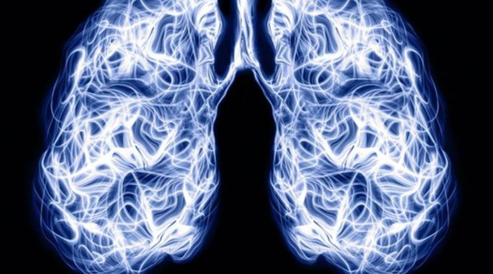Cigarros eletrônicos podem causar uma doença inflamatória nos pulmões de indivíduos suscetíveis, avalia médica — Foto: Getty Images