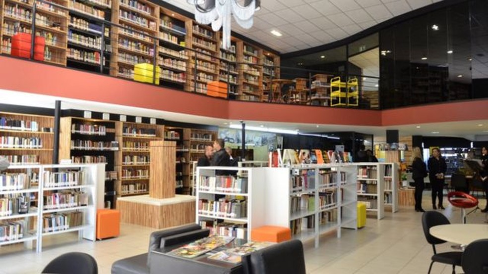 São Paulo tinha 842 bibliotecas públicas em 2015, número que caiu para 304 em 2020, segundo o SNBP — Foto: Divulgação/Prefeitura de Marília