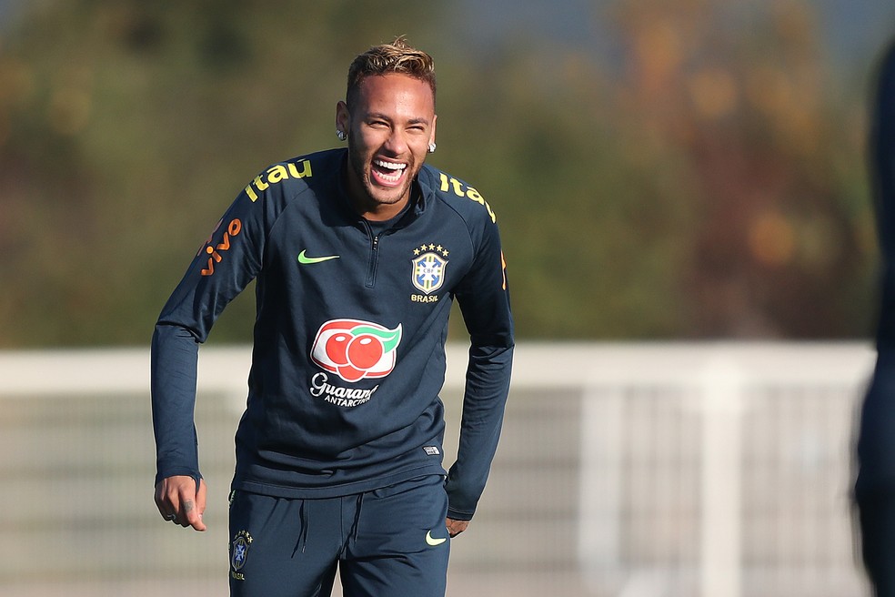 Pizzi saiu em defesa de Neymar — Foto: Lucas Figueiredo / CBF