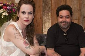Fernanda Young e Alexandre Machado falam do humor da série (TV Globo/Fim do Mundo)