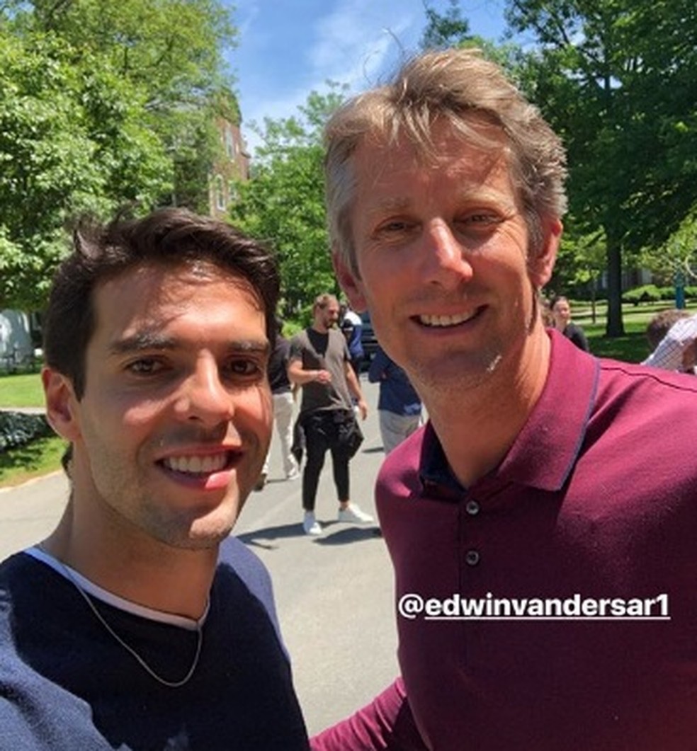 Kaká e Van der Sar em curso em Harvard (Foto: Reprodução / Instagram)