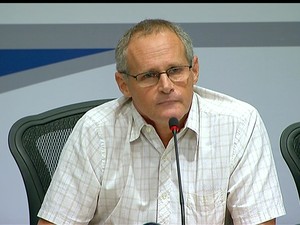 GNews - Secretário de Segurança Pública do RJ comemora ocupação do Complexo da Maré (Foto: Reprodução Globo News)