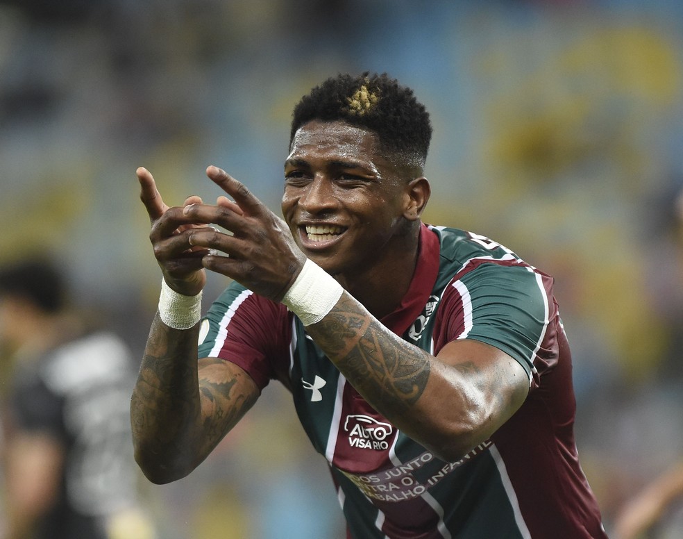 Aos 25 anos, o colombiano chegou ao Fluminense na última temporada, fez 62 jogos e marcou 17 vezes — Foto: André Durão