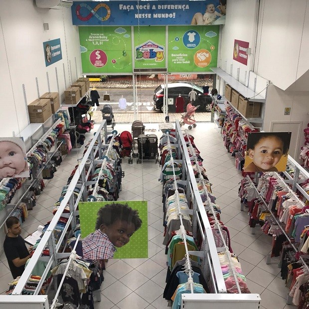 Fundadores da Arena Baby reduziram a metragem das lojas para conseguir mais franqueados (Foto: Divulgação)