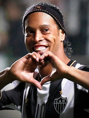 Ronaldinho post renovação Atlético-MG (Foto: Reprodução/Facebook)