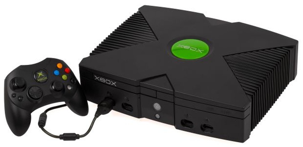 O Xbox lanÃ§ado em 2001 (Foto: Foto: Wikimedia Commons)