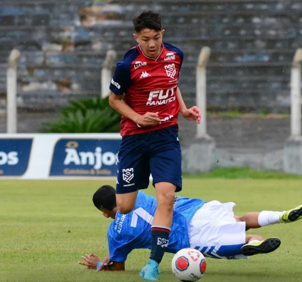 Em seis jogos, centroavante marcou 11 gols no estadual da categoria sub-15 — Foto: Murilo Aguilar/Grêmio Prudente