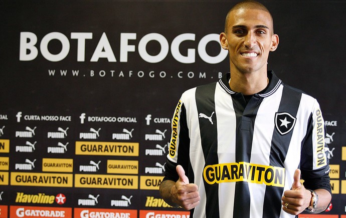 Rafael Marques, Botafogo, Apresentação (Foto: Marcos Tristão / Agência o Globo)