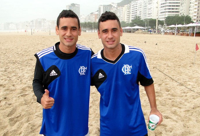 Flamengo  treino Leonardo e Bernardo (Foto: Fabio Leme)