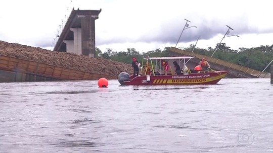Buscas não encontram carros nem vítimas após queda de ponte no Pará; trabalho seguirá nesta segunda