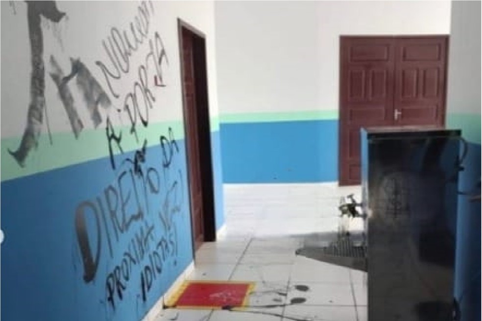 Escola no interior do Acre é alvo de vandalismo no último domingo (9) — Foto: Reprodução