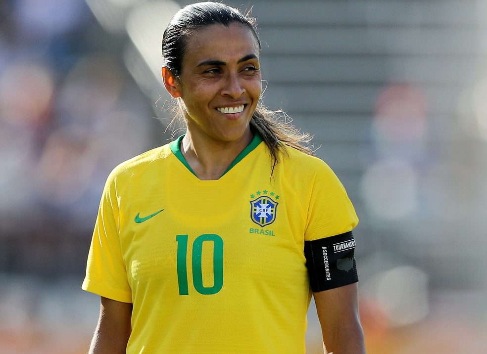 Marta em ação com a camisa da seleção brasileira — Foto: Elsa/Getty Images