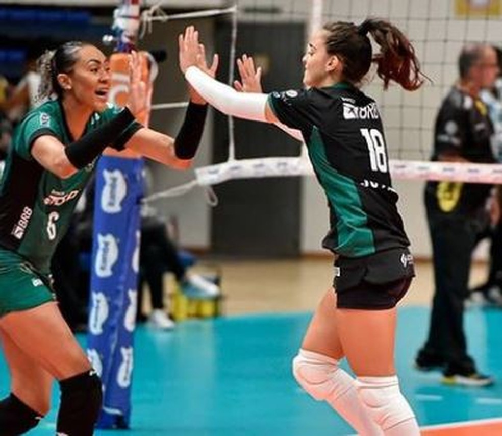 Brasília vence Maringá na estreia da Superliga Feminina — Foto: Divulgação