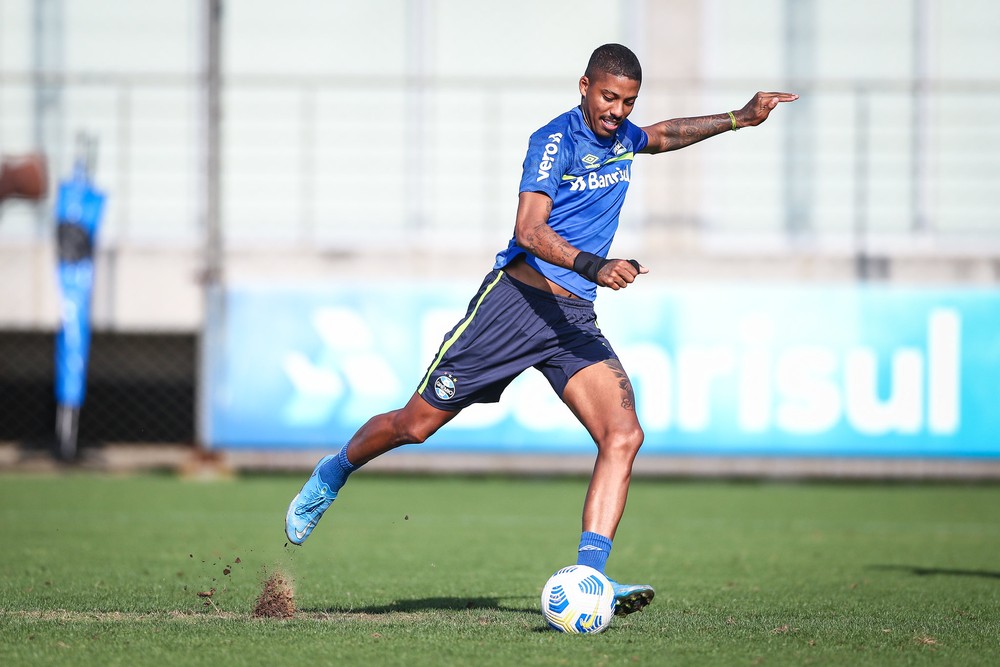 Grêmio chega a acordo com Jean Pyerre para rescisão de contrato