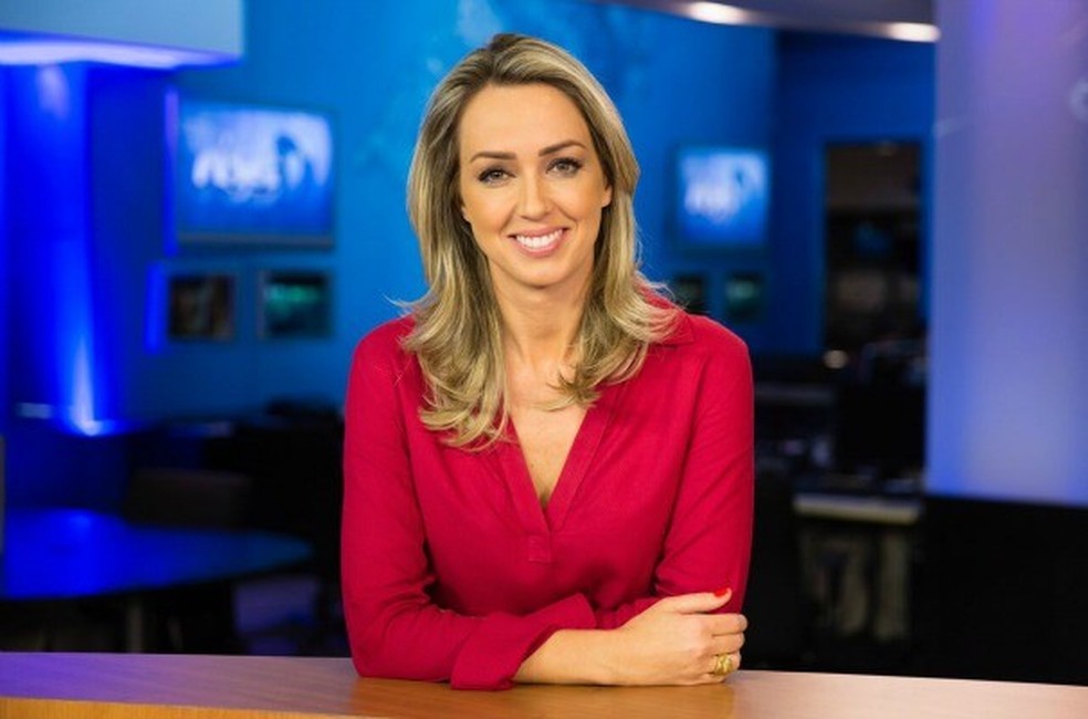 pics Carla Fachim carla fachim apresentadora do rbs