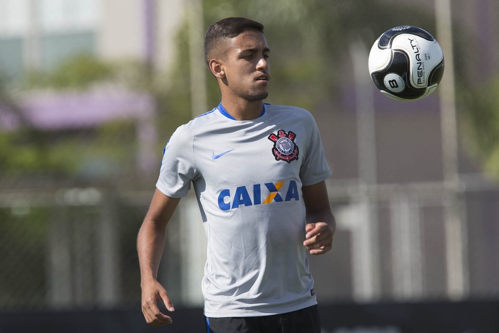 Matheus Pereira fez apenas três jogos como profissional do Corinthians — Foto: Daniel Augusto Jr/Ag. Corinthians