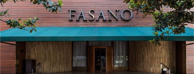 O hotel Fasano, em São Paulo, aceita cachorros e oferece um kit pet no check-in