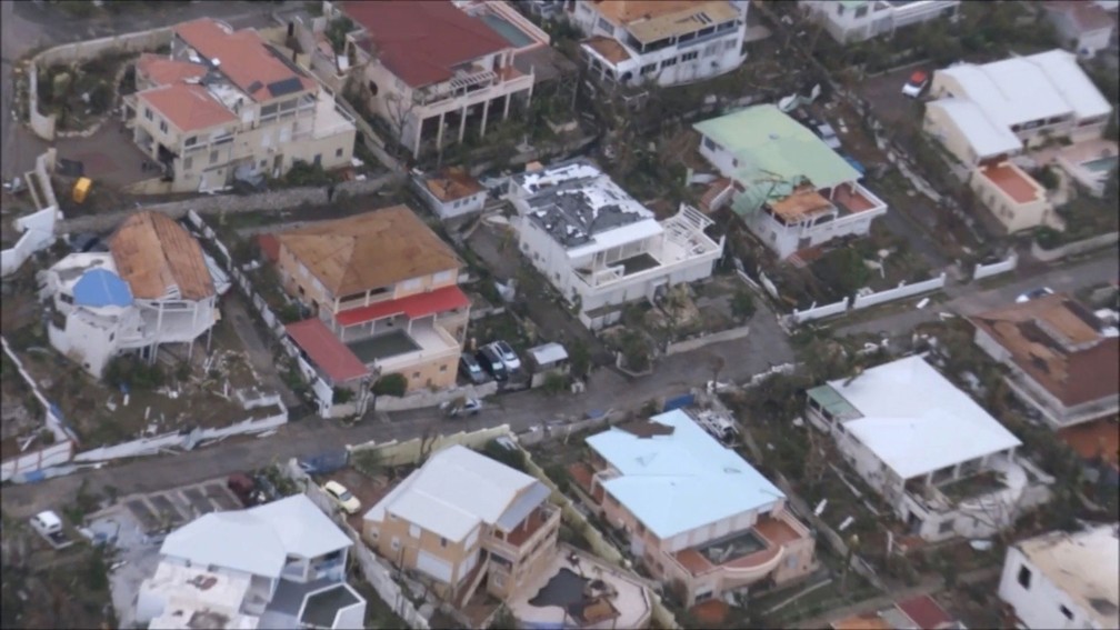 Casas destruídas após passagem do furacão Irma na parte holandesa da Ilha de Saint Martin, no Caribe (Foto: NETHERLANDS MINISTRY OF DEFENCE via REUTERS)