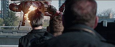 Em Deadpool, cabeças explodem o tempo inteiro (Foto: Reprodução)