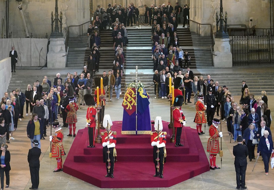 Funeral da rainha Elizabeth II juntará líderes democráticos e ditadores; saiba quem vai