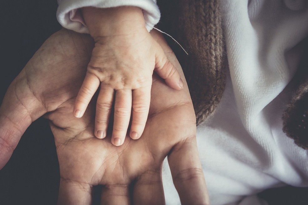 Primeiros gastos com o bebê: veja como planejar o orçamento e poupar na hora das compras