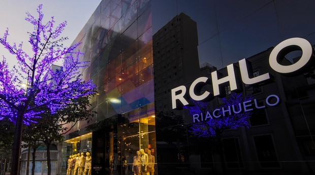 A Riachuelo é uma das empresas brasileiras que abriu filiais no Paraguai (Foto: Divulgação)