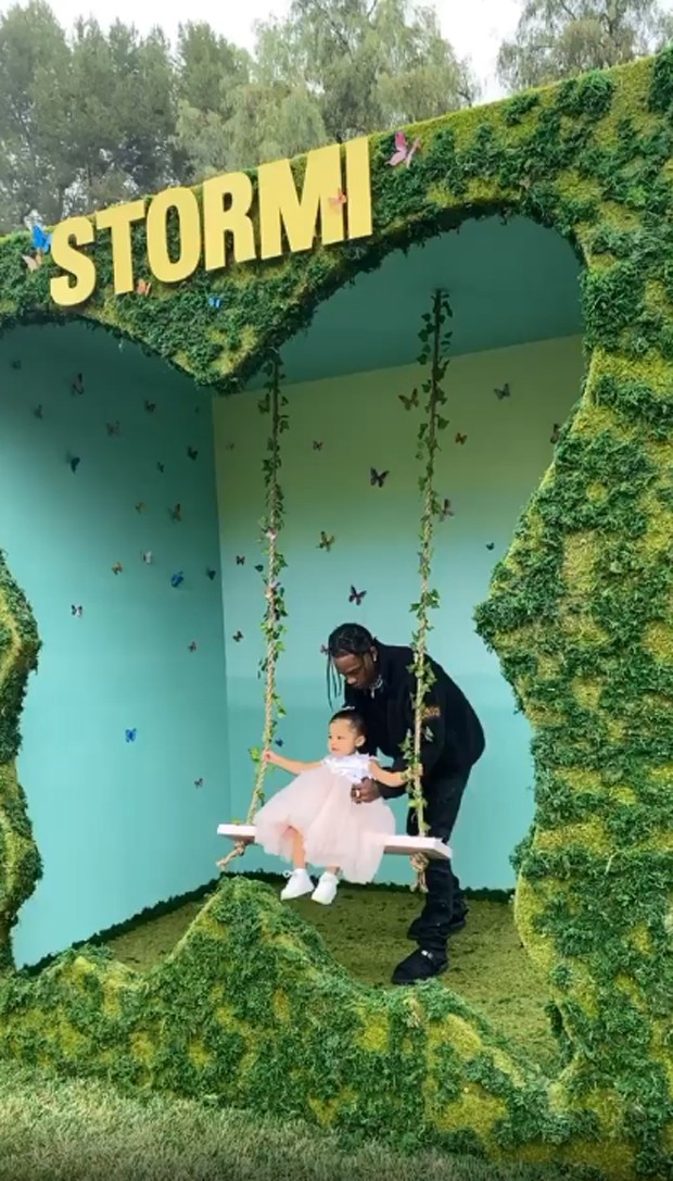 Kylie Jenner mostra detalhes do festão de aniversário de Stormi, sua filha com Travis Scott (Foto: Reprodução / Instagram)