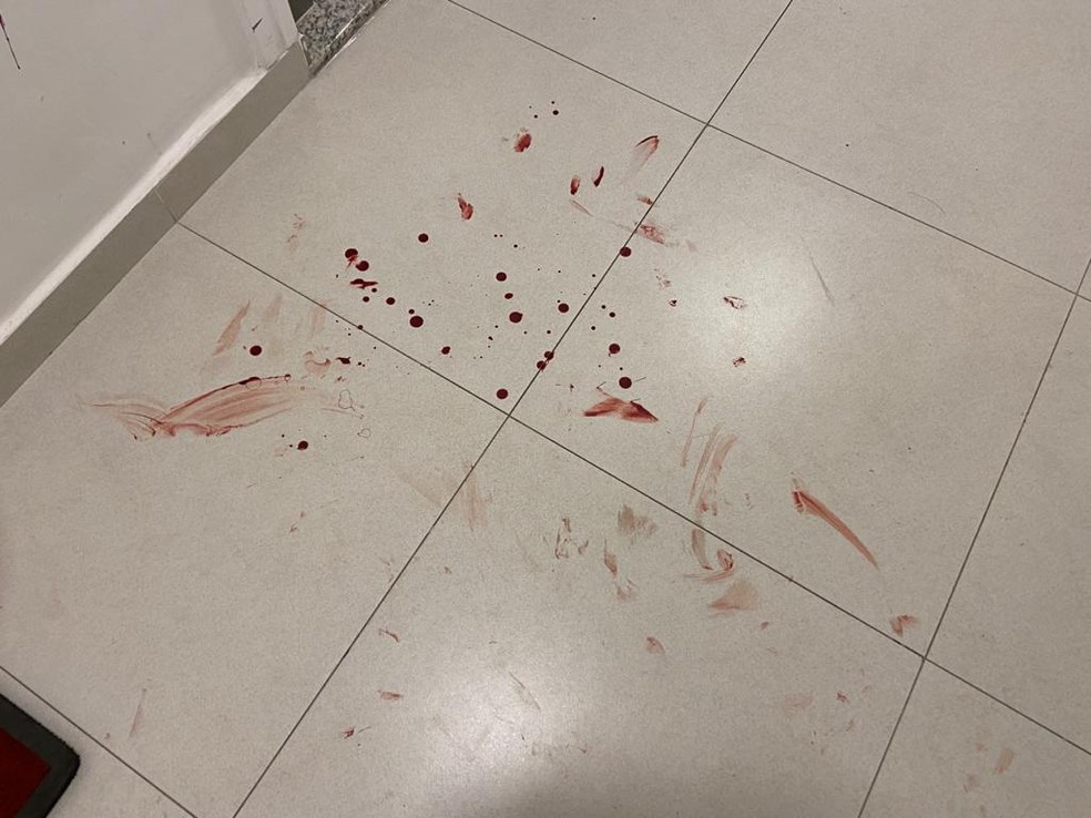Vizinho afirma que foi agredido ap&oacute;s reclamar de barulho em cobertura de prefeito; Pedro Gouv&ecirc;a nega acusa&ccedil;&otilde;es &mdash; Foto: Arquivo pessoal