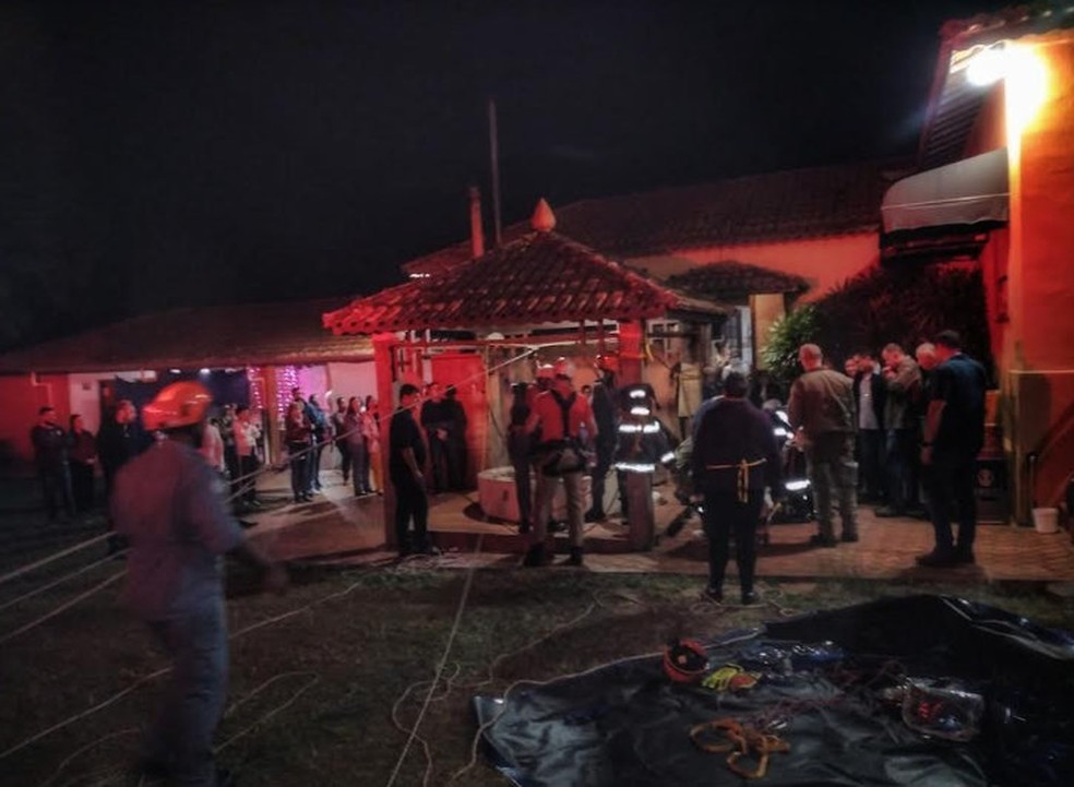Acidente aconteceu em Santa Rita do Passa Quatro (SP) na noite de sábado (28) — Foto: Arquivo pessoal