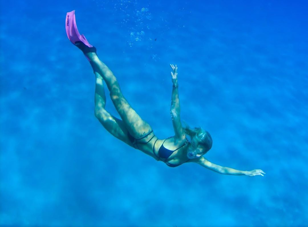 Carol Dias relembra mergulho (Foto: Reprodução Instagram)