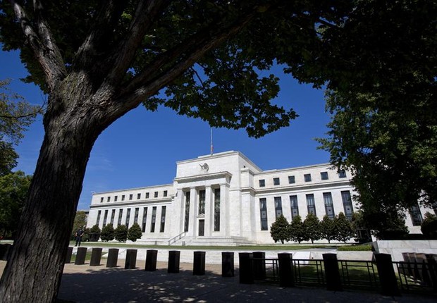 Fed - Para combater a crise, o BC dos Estados Unidos reduz juros para um patamar flutuante de zero a 0,25% ao ano (Foto: Agência EFE)
