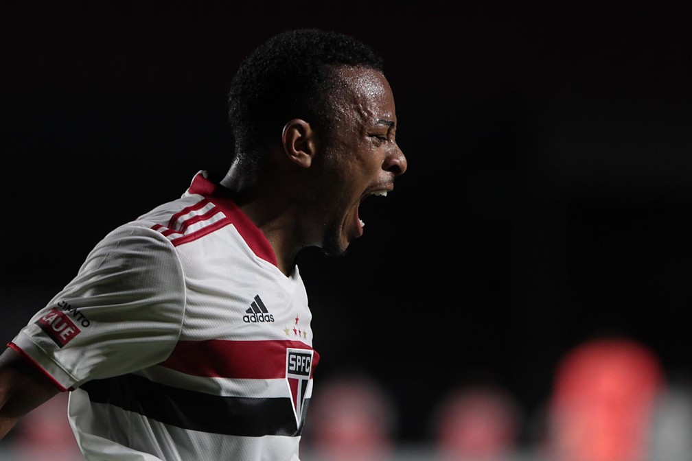 Antes de primeiro gol pelo São Paulo, Welington enfrentou doença na base e perda na família 