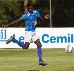 A volta dos que não foram: Allano sente dores no tornozelo, outra vez