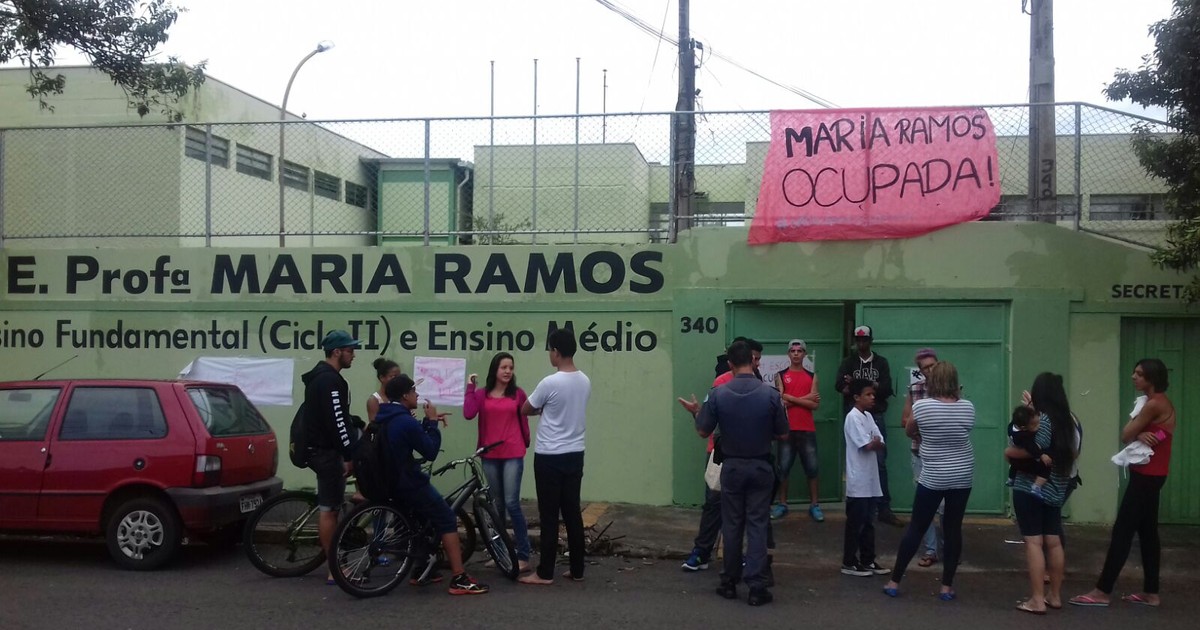 Escola estadual de São Carlos desmatricula 90 alunos por faltas em