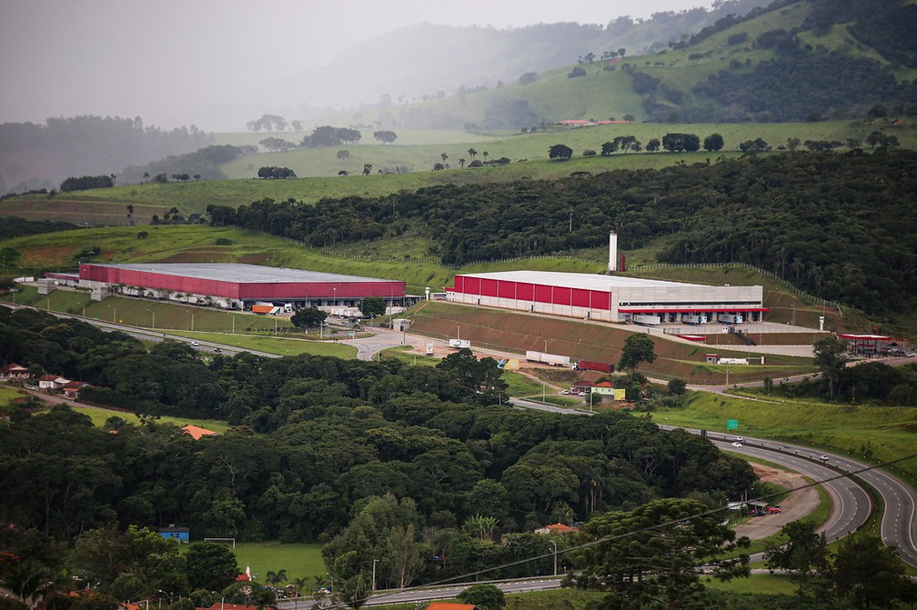Com distrito industrial às margens da Fernão Dias, Extrema se destaca pelo desenvolvimento no Sul de Minas — Foto: Ricardo Q T Rodrigues/g1