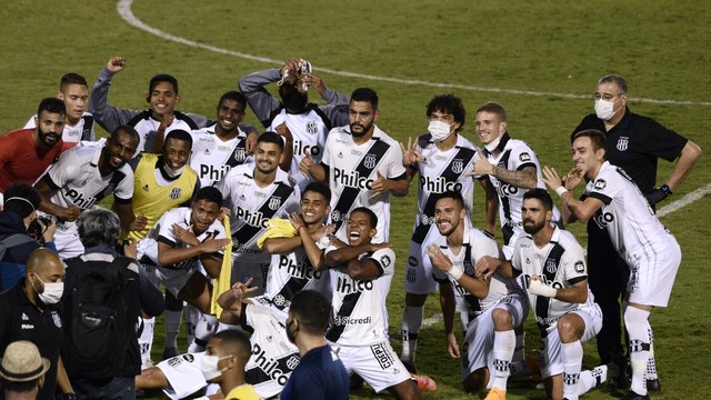 Ponte Preta domina premiação do Campeonato Paulista da Série A2 - Hora  Campinas