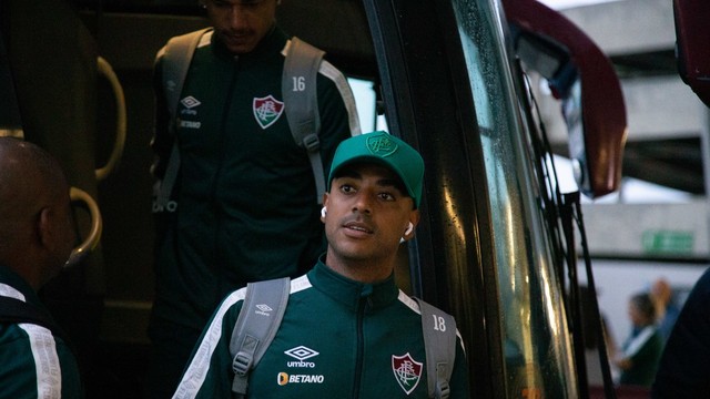 Alan na chegada do Fluminense ao Maracanã