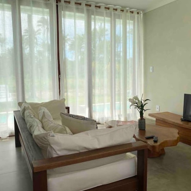 Cintia Dicker disponibiliza casa na Bahia para aluguel (Foto: Reprodução/Airbnb)