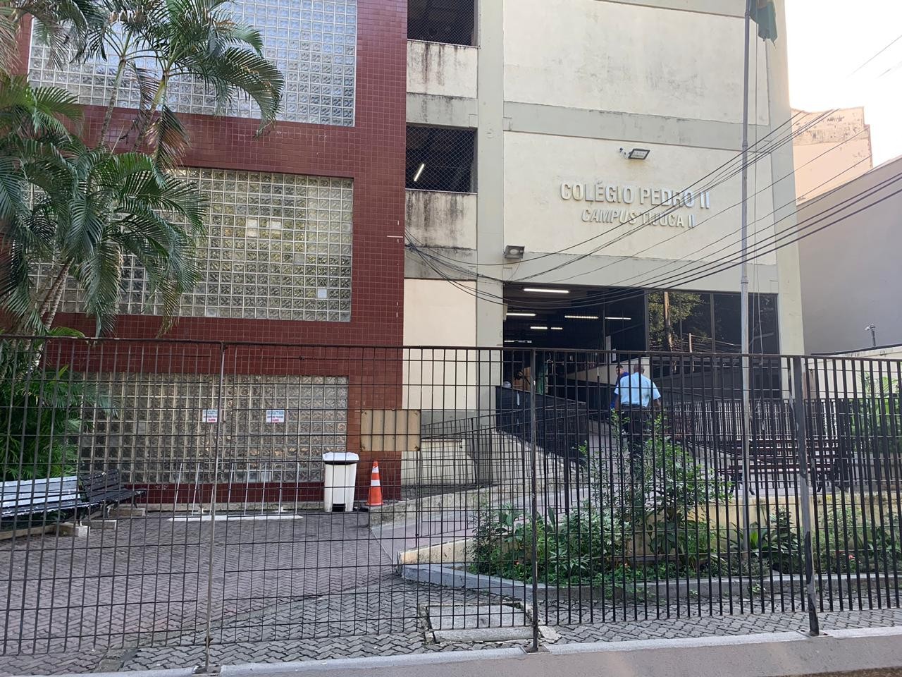 Colégio Pedro II adota regime semipresencial com alternância semanal de 50% dos estudantes 