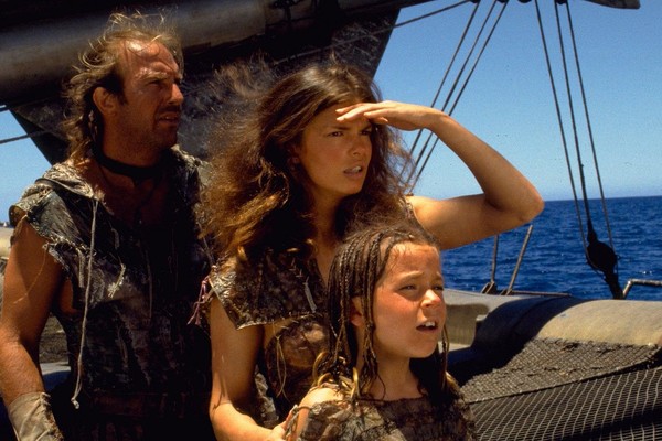 O ator Kevin Costner em cena de Waterworld - O Segredo das Águas (1995) (Foto: Reprodução)