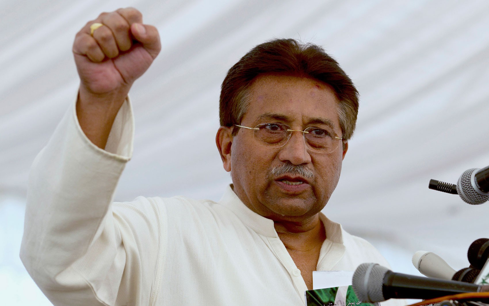 Morre o ex-presidente do Paquistão Pervez Musharraf